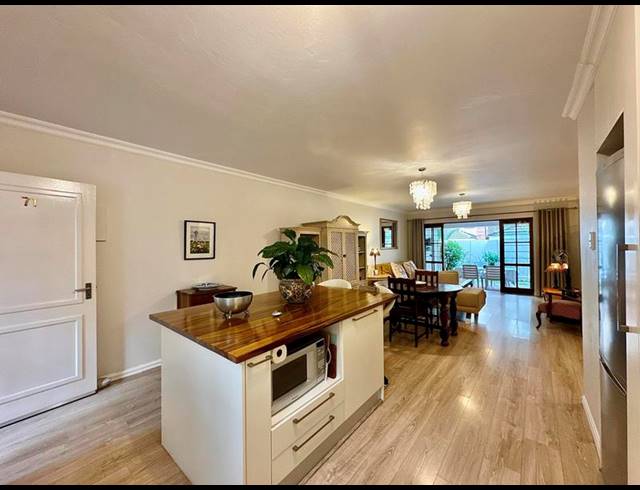 2 BEDROOM APARTMENT FOR SALE IN RIVONIA